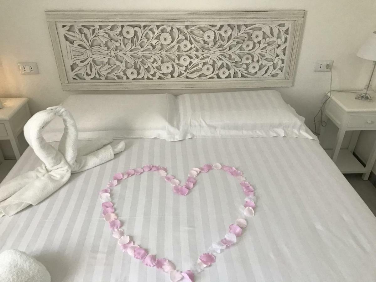 La Cinta Apartment San Teodoro  Luaran gambar
