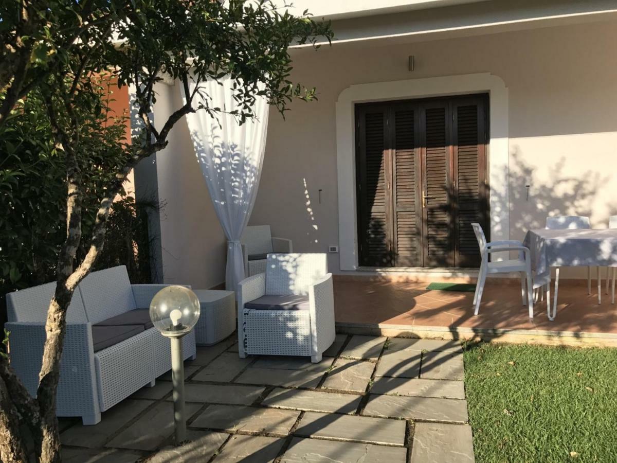 La Cinta Apartment San Teodoro  Luaran gambar