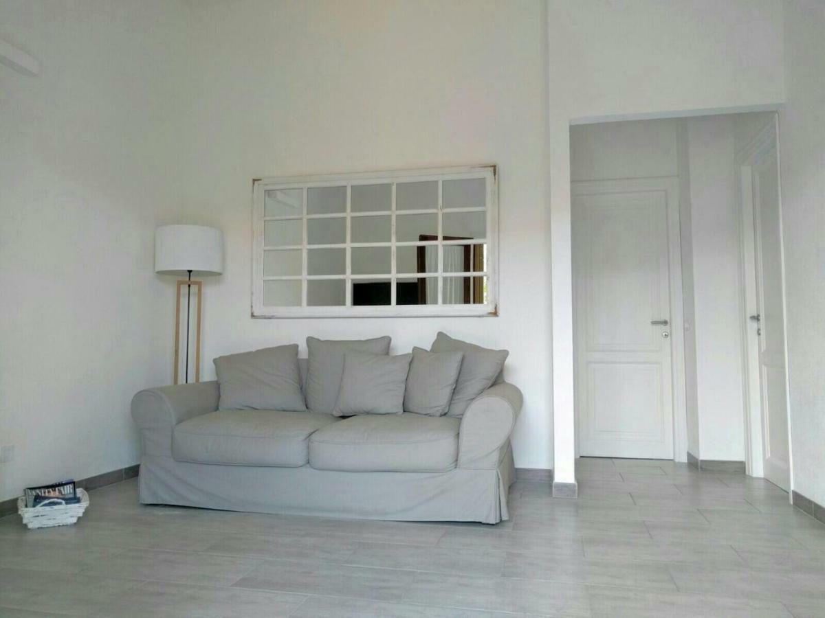 La Cinta Apartment San Teodoro  Luaran gambar